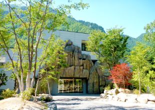 中尾高原ホテル 風車