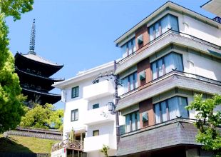 さるさわ池東畔 旅館 江泉（こうせん）